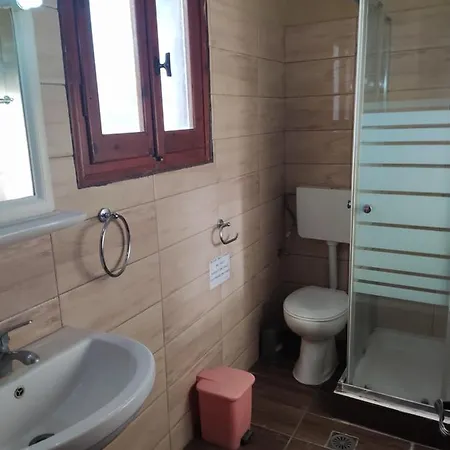 Ektor @swimming Pool דירה