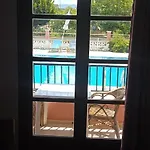 Ektor @swimming Pool *